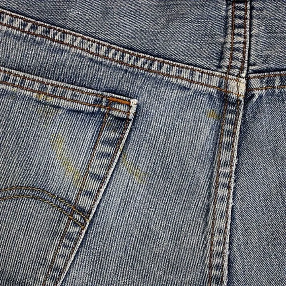 Levi’s 559 Relaxed Fit Jeans Straight Leg Blue Light Wash Distressed Men’s 40x30